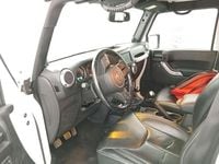 Usata Jeep Wrangler Unlimited Sahara 200 CV (147 kW) 2014 Bianco SUV