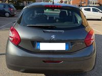 Usata Peugeot 208 68 CV (50 kW) 2013 Grigio Utilitaria