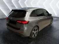 Usata Mercedes B180 Edition 116 CV (85 kW) 2025 Grigio Utilitaria