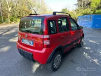 Usata Fiat Panda 4x4 Climbing 60 CV (44 kW) 2006 Rosso Utilitaria