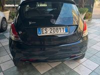 Usata Lancia Ypsilon 80 CV (58 kW) 2013 Nero Utilitaria
