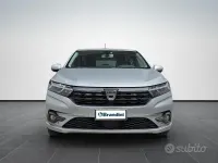 Usata Dacia Sandero Comfort 91 CV (66 kW) 2021 Grigio Berlina