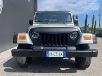 Usata Jeep Wrangler 143 CV (105 kW) 2005 Argento SUV