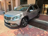Usata Peugeot 2008 GT-line 99 CV (72 kW) 2017 Grigio SUV