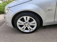 Usata Mercedes C220 Avantgarde 170 CV (125 kW) 2009 Argento Station wagon