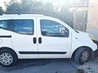Usata Peugeot Bipper 75 CV (55 kW) 2011 Bianco Monovolume
