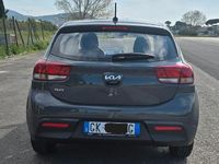 Usata Kia Rio 84 CV (61 kW) 2023 Grigio Utilitaria