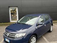 Usata Dacia Sandero 110 CV (80 kW) 2014 Blu Berlina
