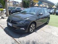 Usata VW Polo Comfortline 95 CV (69 kW) 2021 Grigio Berlina