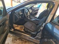 Usata Mercedes C220 170 CV (125 kW) 2009 Grigio Berlina