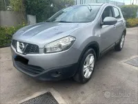 Usata Nissan Qashqai N-TEC 150 CV (110 kW) 2011 Grigio SUV