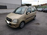 Usata Opel Agila Njoy 74 CV (54 kW) 2004 Grigio Monovolume