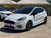 Usata Ford Fiesta ST-Line 85 CV (62 kW) 2017 Bianco Berlina