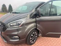 Usata Ford Tourneo Custom Sport 185 CV (136 kW) 2022 Grigio Furgone
