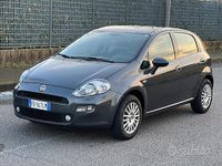 Usata Fiat Punto 77 CV (56 kW) 2016 Grigio Berlina