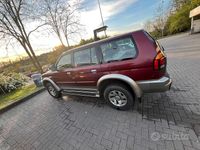 Usata Mitsubishi Pajero Sport 2000 Rosso SUV