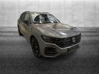 Usata VW Touareg R-line 286 CV (210 kW) 2023 Grigio metallizzato SUV