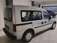 Occasion Opel Combo Enjoy 97 ch (71 kW) 2008 Gris Monospace