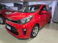 Usata Kia Picanto 65 CV (47 kW) 2018 Rosso Utilitaria