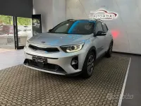 Usata Kia Stonic Style 116 CV (85 kW) 2019 Grigio SUV