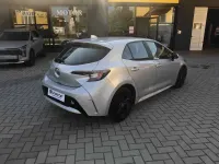Usata Toyota Corolla Active 98 CV (72 kW) 2019 Argento Berlina