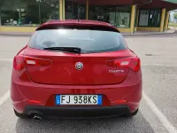 Usata Alfa Romeo Giulietta 120 CV (88 kW) 2017 Rosso Utilitaria