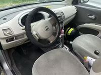 Usado Nissan Micra 88 HP (64 kW) 2003 Cinzento Citadino