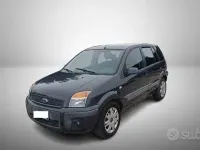 Usata Ford Fusion 80 CV (58 kW) 2008 Grigio Utilitaria