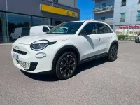 Usata Fiat 600 La Prima 101 CV (74 kW) 2025 Bianco gelato pastello SUV