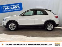 Usata VW T-Roc Life 110 CV (80 kW) 2023 Bianco SUV