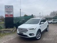 Gebraucht Ford Kuga Titanium 120 PS (88 kW) 2018 Weiß SUV