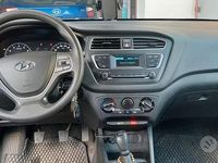 Usata Hyundai i20 75 CV (55 kW) 2019 Marrone Utilitaria
