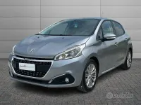Usata Peugeot 208 Allure 83 CV (61 kW) 2018 Grigio Utilitaria
