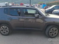Usata Jeep Renegade 120 CV (88 kW) 2023 Grigio SUV