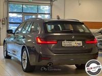 Usata BMW 318 Advantage 150 CV (110 kW) 2020 Grigio scuro Station wagon