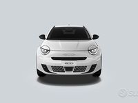 Usata Fiat 600 101 CV (74 kW) 2024 Bianco pastello SUV
