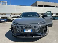 Usata Audi Q6 e-tron Edition .1 119 kW (163 CV) 2024 Grigio SUV