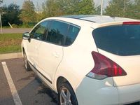 Usata Peugeot 3008 Business-Line 115 CV (84 kW) 2014 Bianco Station wagon