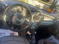 Usata Mini ONE 75 CV (55 kW) 2016 Verde Utilitaria