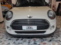 Usata Mini ONE 102 CV (75 kW) 2015 Beige Utilitaria