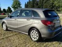 Usata Mercedes B160 90 CV (66 kW) 2016 Grigio Utilitaria