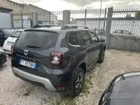 Usata Dacia Duster Prestige 116 CV (85 kW) 2019 Grigio SUV
