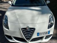 Usata Alfa Romeo Giulietta Progression 120 CV (88 kW) 2015 Bianco Utilitaria