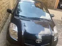 Usata Toyota Yaris 90 CV (66 kW) 2006 Nero Berlina