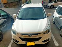 Usata Hyundai ix35 Xpossible 131 CV (96 kW) 2015 Bianco SUV