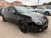 Usata Alfa Romeo Giulietta Exclusive 105 CV (77 kW) 2013 Nero Utilitaria