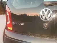 Usata VW up! Move 68 CV (50 kW) 2014 Nero Utilitaria