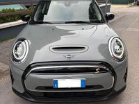 Usata Mini Cooper SE 135 kW (184 CV) 2022 Grigio Utilitaria