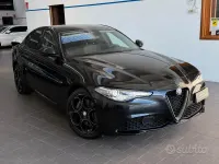 Usata Alfa Romeo Giulia Super 160 CV (117 kW) 2018 Nero Berlina