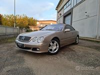 Usata Mercedes CL500 306 CV (225 kW) 2004 Giallo Coupé